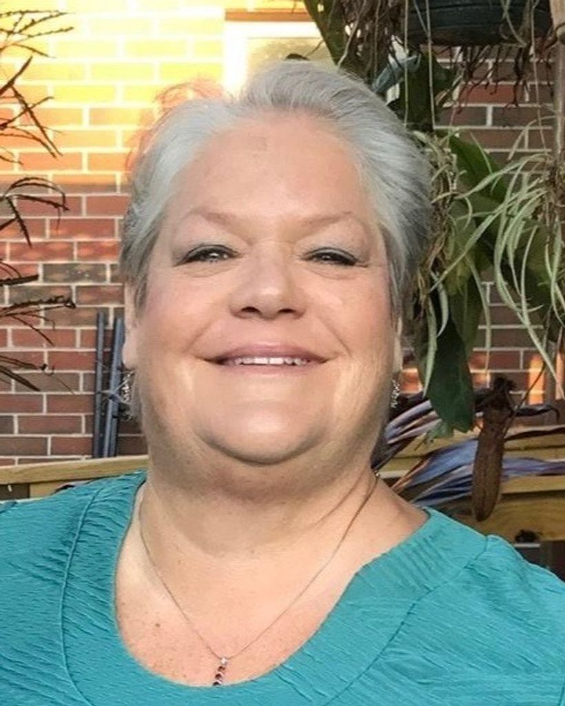 Leah Gilbertson Profile Photo