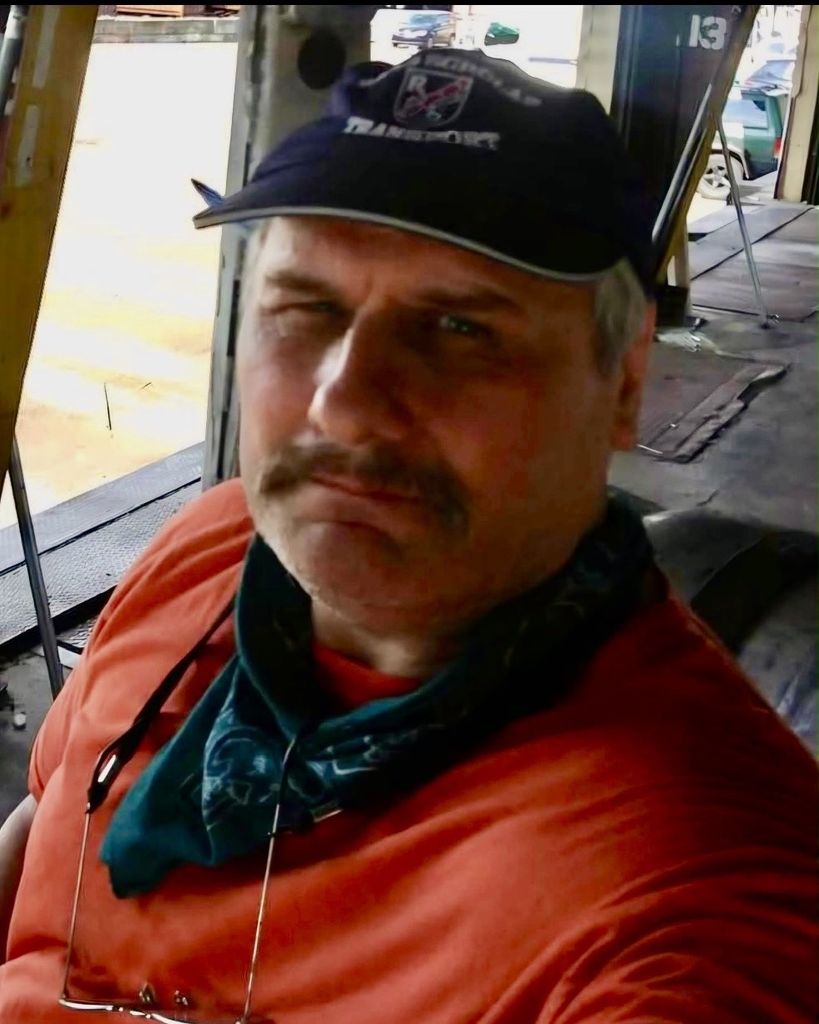 Robert E. Camm, Jr. Profile Photo
