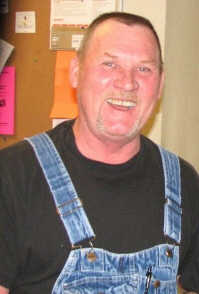 Robert William Farwell Profile Photo