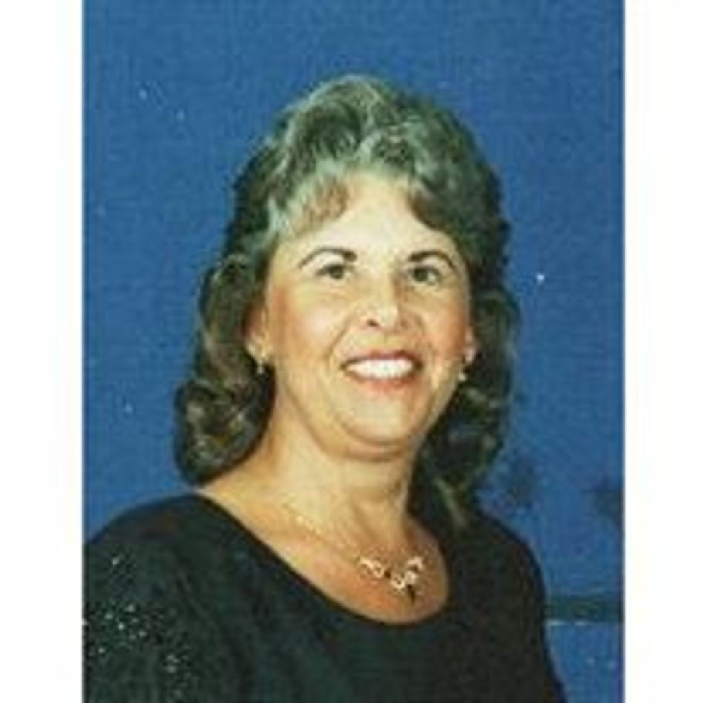 Linda  Lou Soifakis