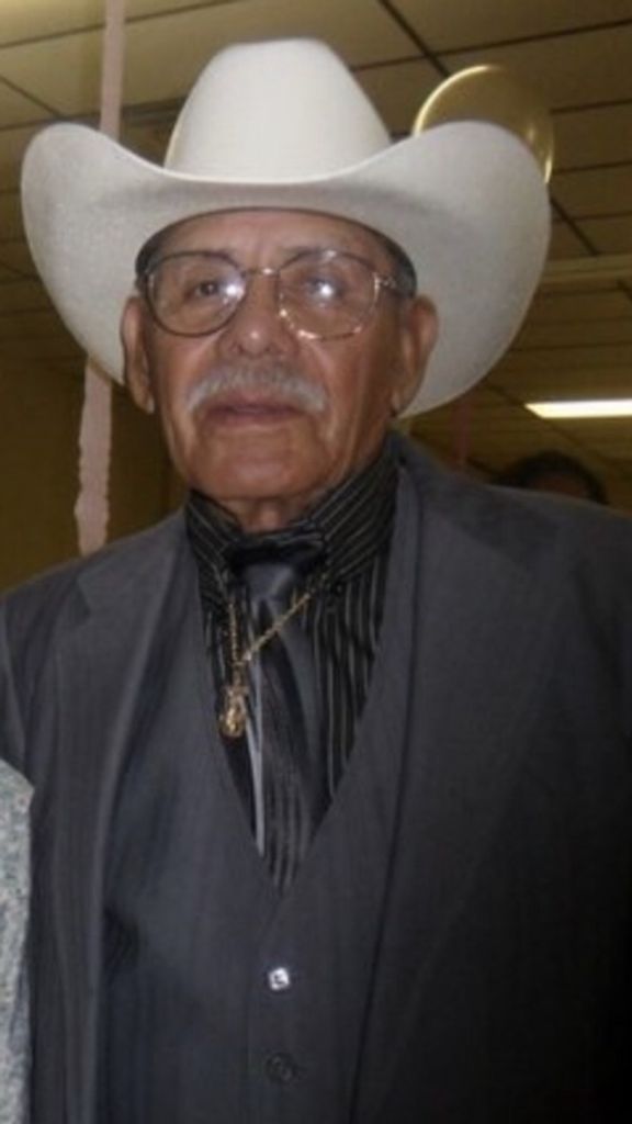 Esteban Ramirez Profile Photo