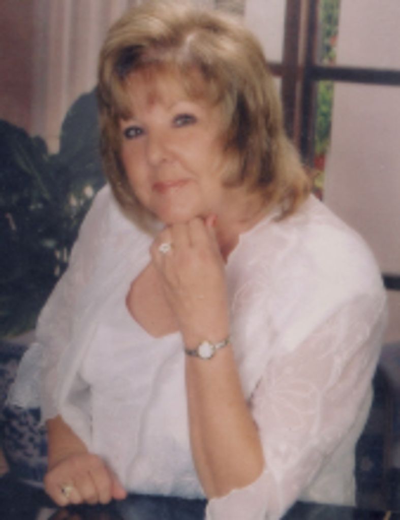 Danis Lynette Garrett