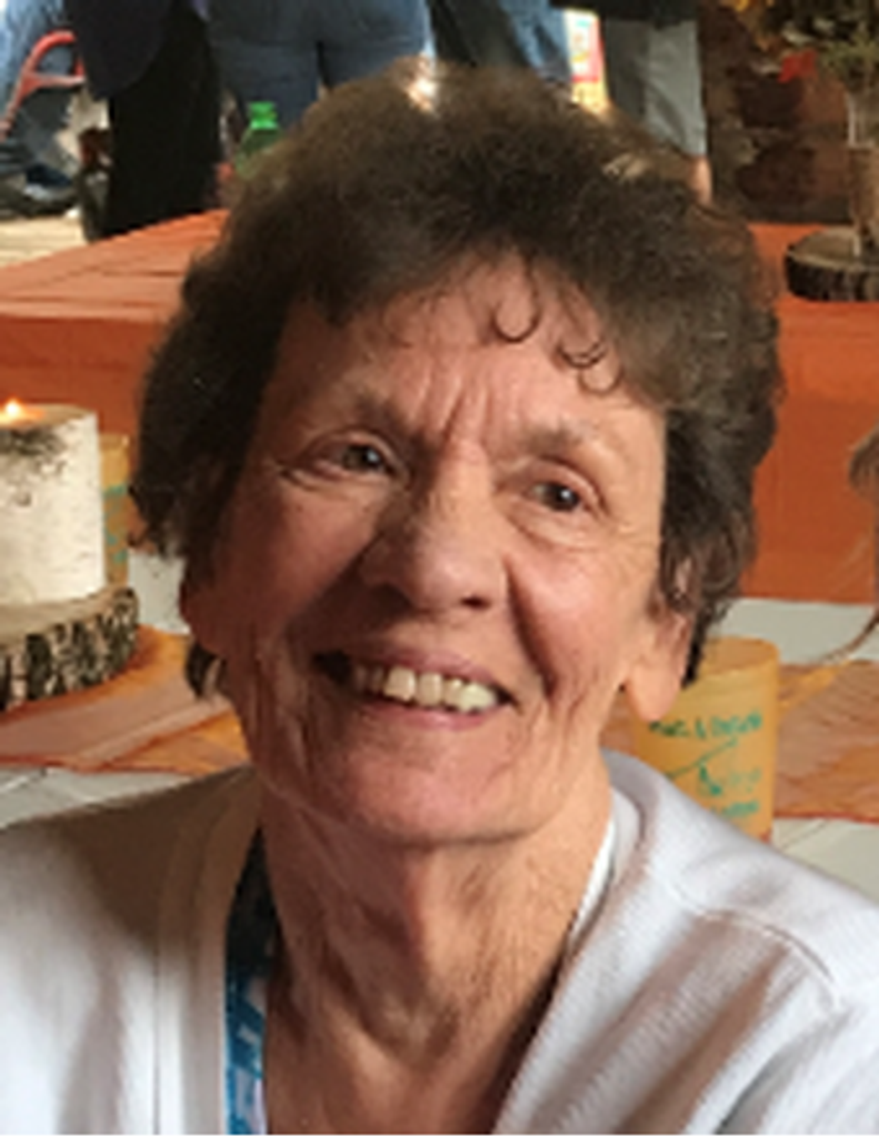 Elaine K (Grossman) Mathews Profile Photo