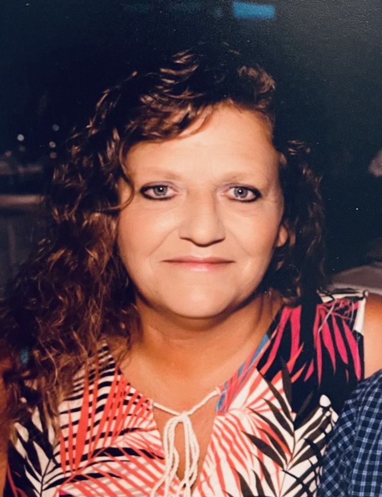 Elaine Lou Davis Profile Photo