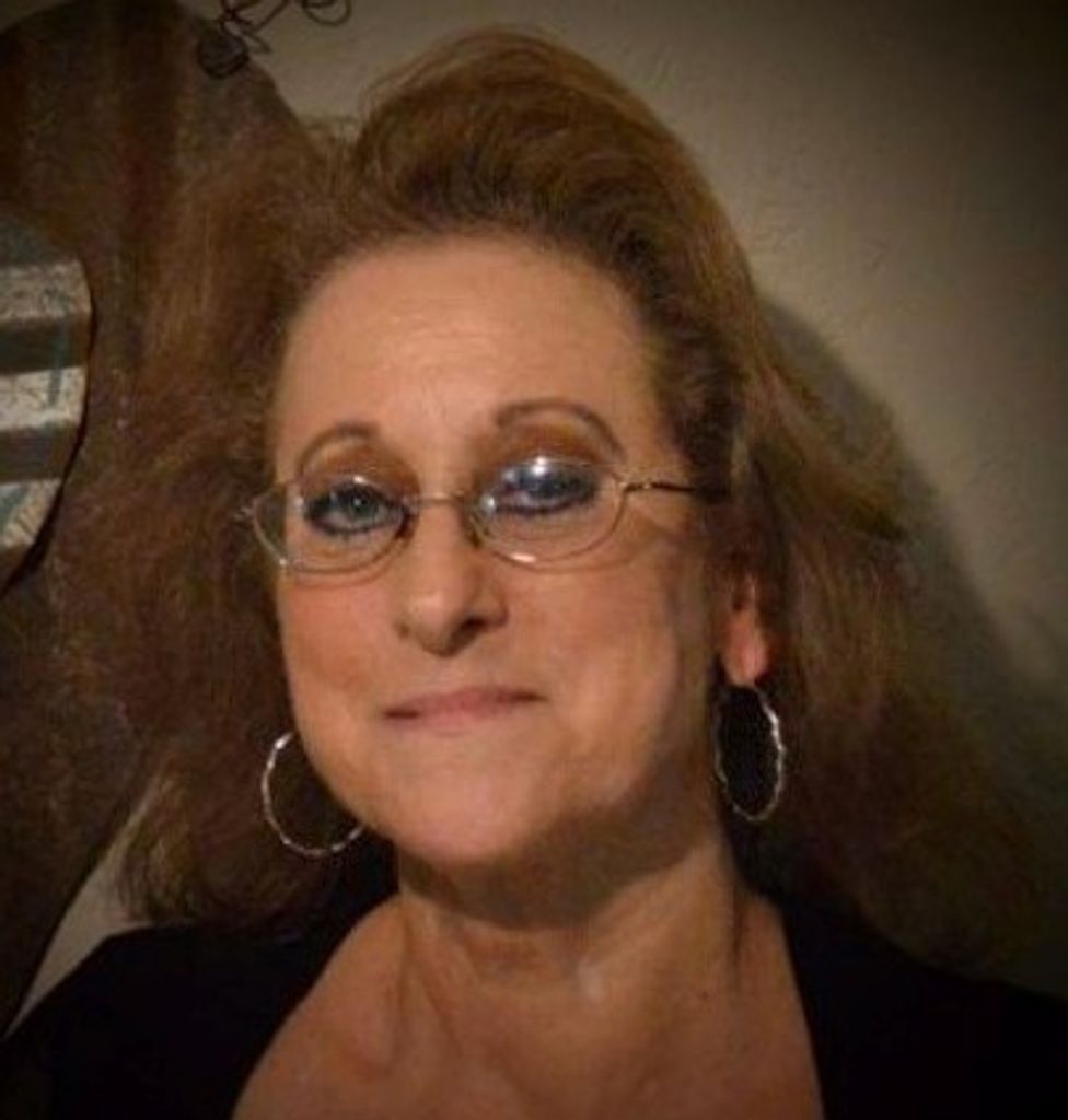 Anne Falls Profile Photo