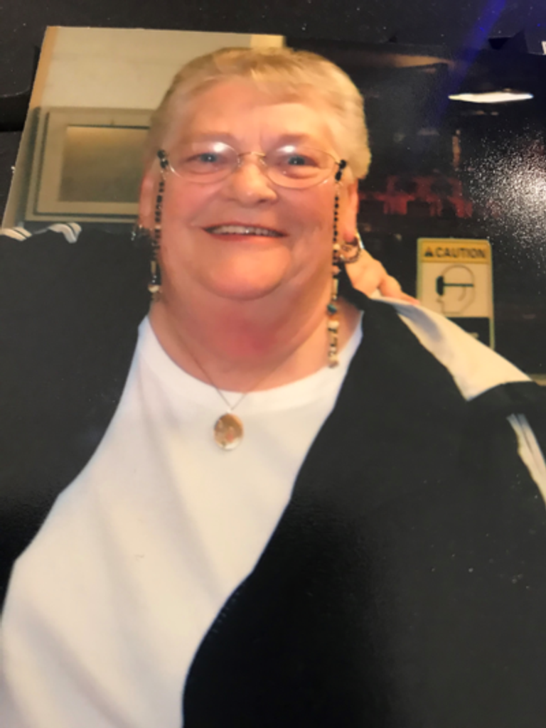 Beverly Miller Burdess Profile Photo