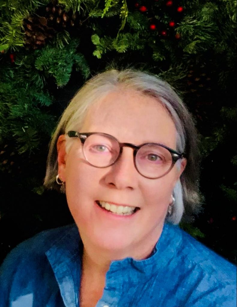 Amy Groves Heller Profile Photo