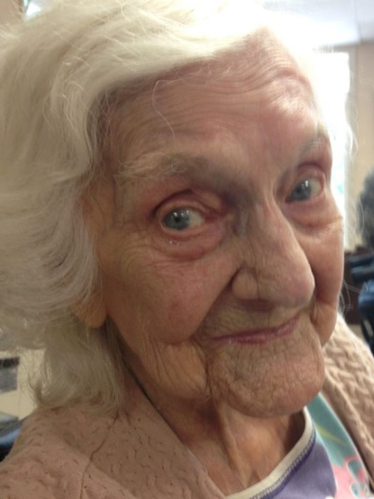 Dorothy Mae Benicaso Profile Photo