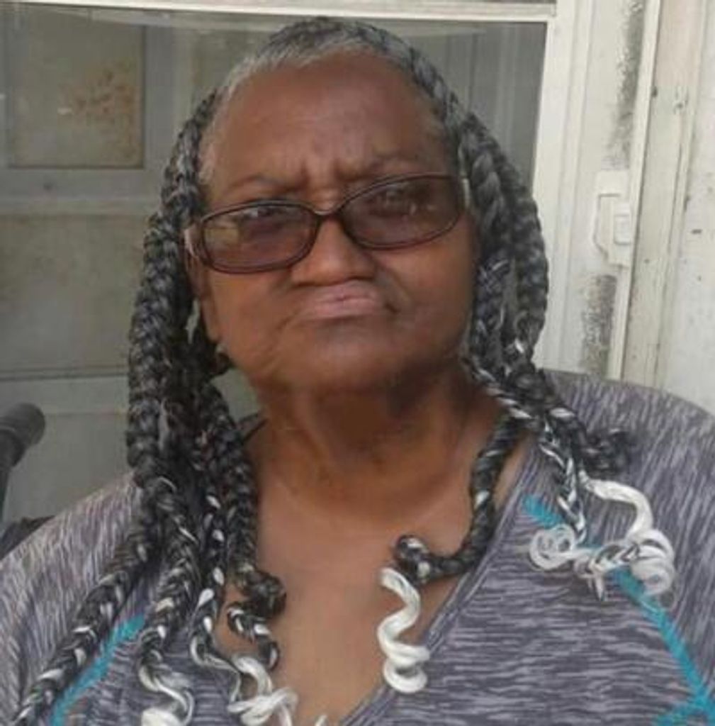 Angela Arnetha New Simpkins Profile Photo