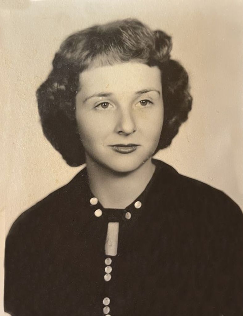 Carolyn Bradley Profile Photo