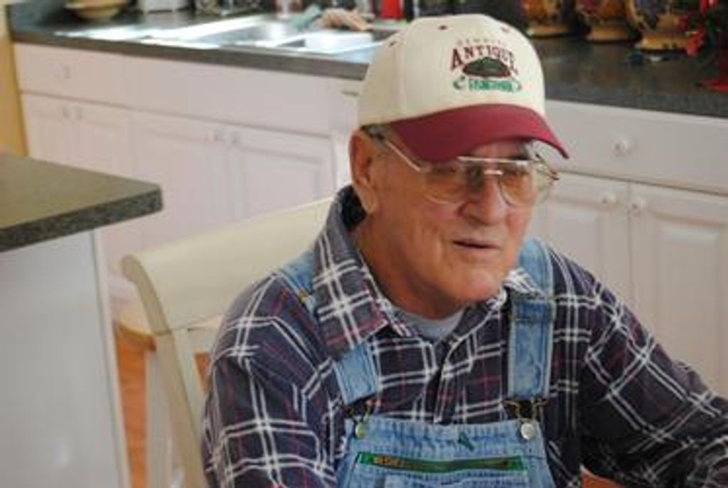 Oren C "Chuck" Sechler