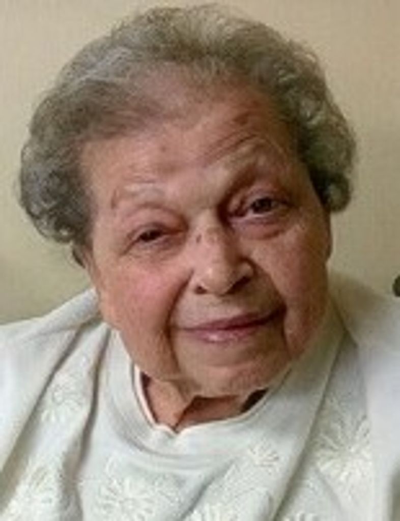 Phoebe Ralph