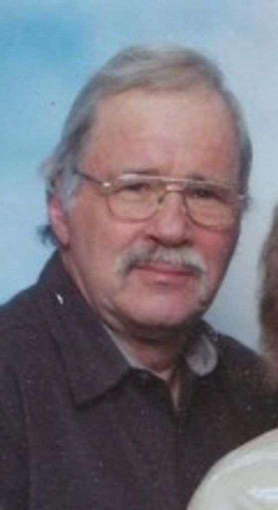 Charlie Moore