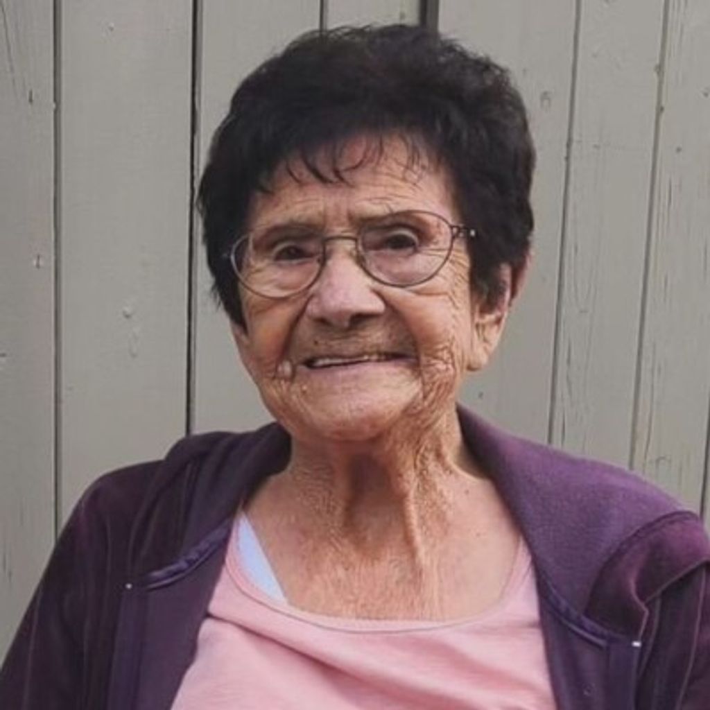 Hortensia Terrones Robles Profile Photo