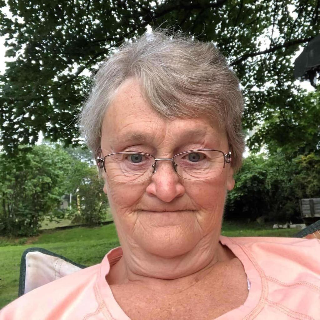 Mrs. Karen R. Selig Profile Photo
