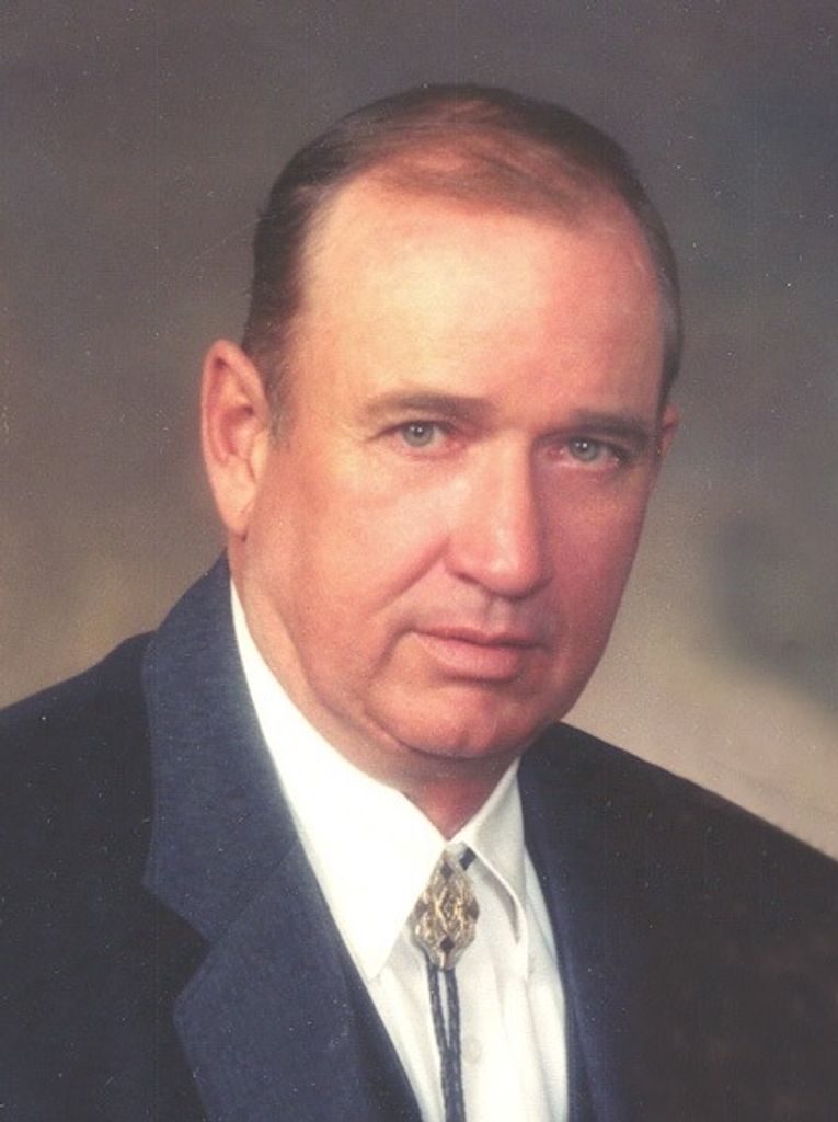 Gerald E "Jerry" Holen