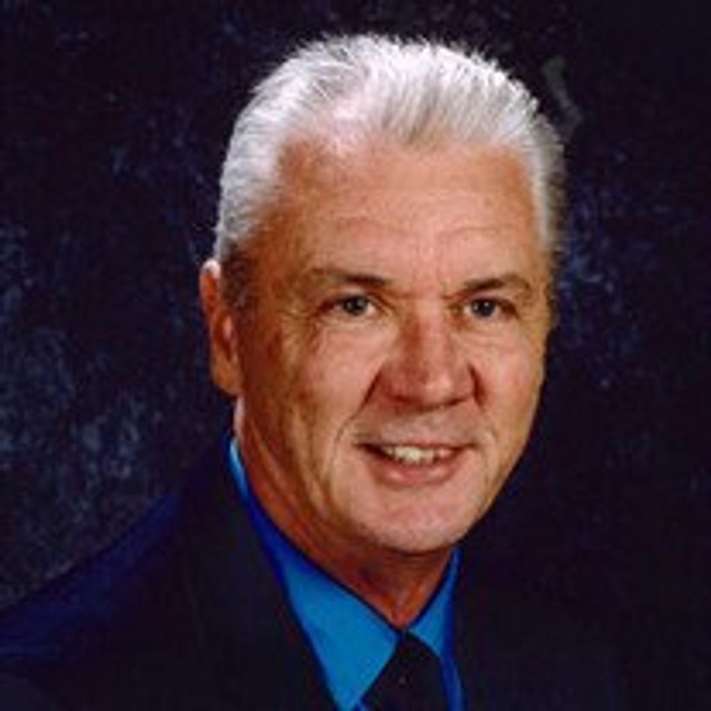 Paul  "Tom" Darnell Profile Photo