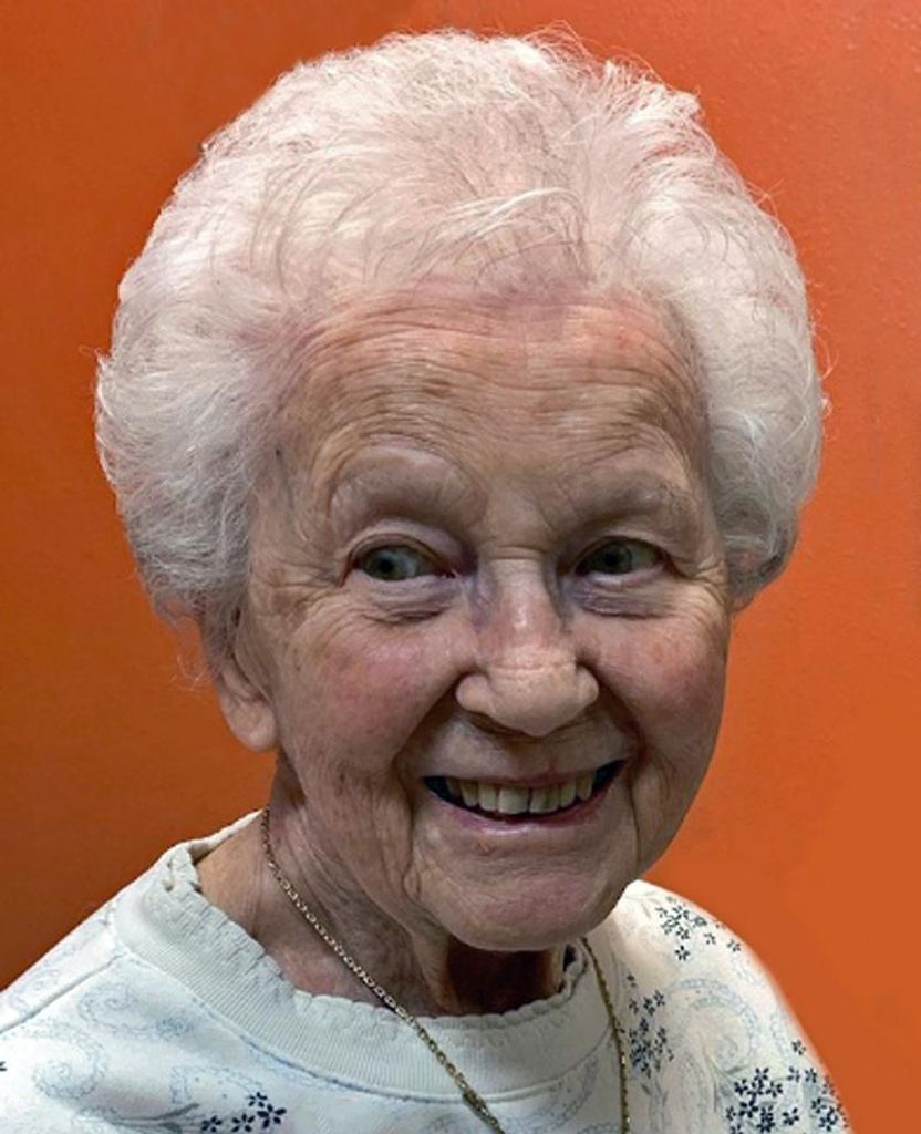 Evelyn Ruth Henry Willard Profile Photo