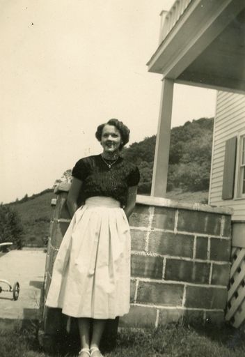 Helen Foy Howard Lawrence photo gallery thumbnail 29 of 46