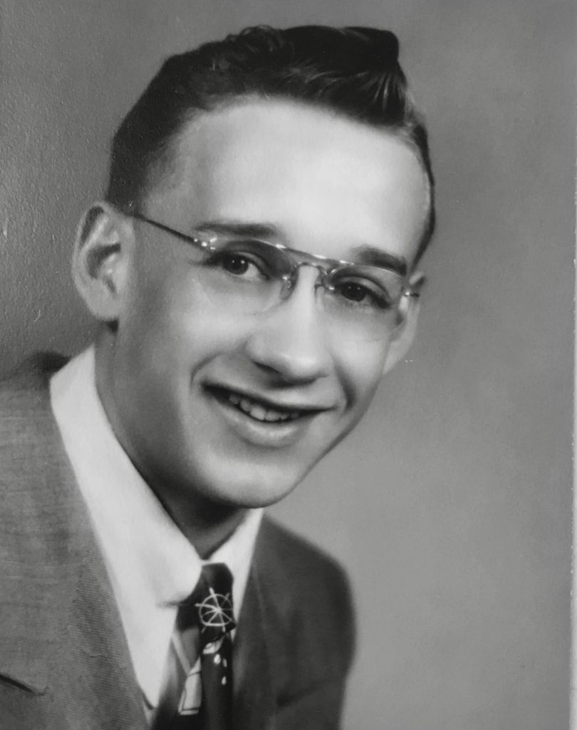 Robert "Bob" Starnes