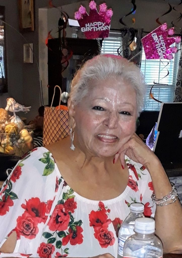 Yolanda Sanchez Urrabas