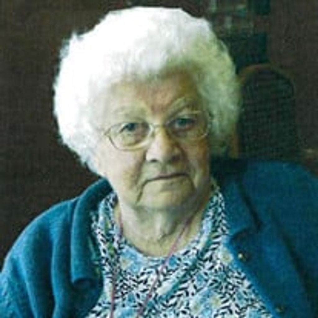 Joyce Thom