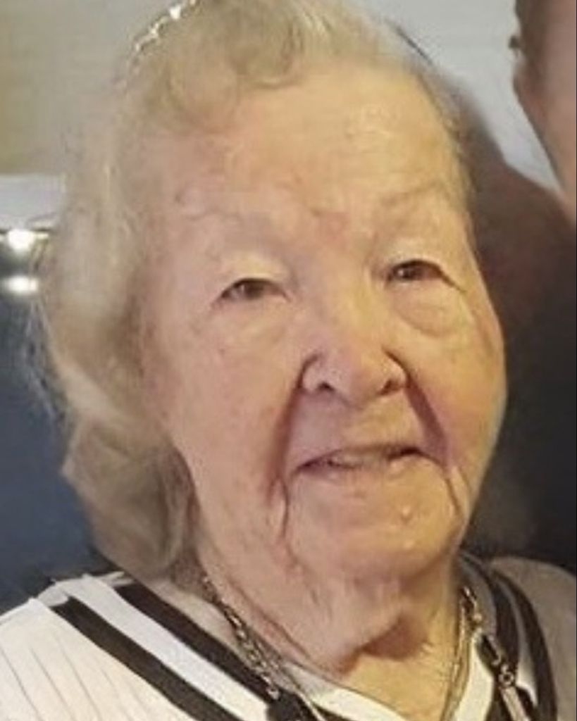 Roxie Ann Ross Profile Photo