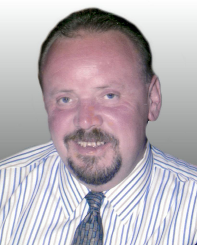Hal Henry Travis Profile Photo