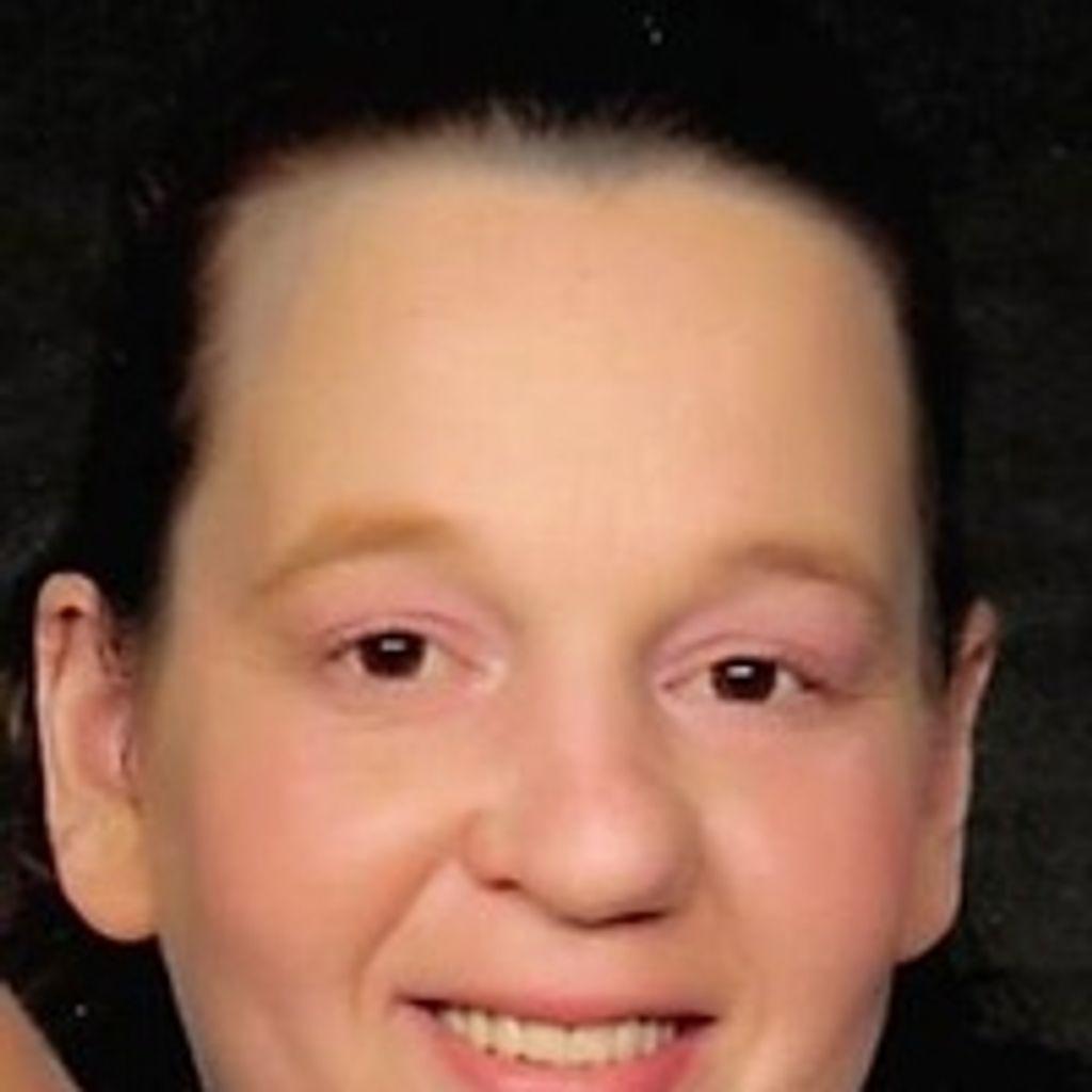 April Renee Magnus Profile Photo