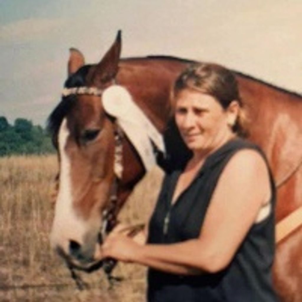 Patricia Leigh Lewis Profile Photo