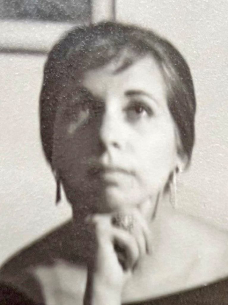 Glorya Hale