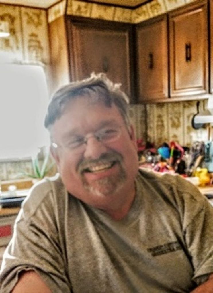 Michael David Rhoten Profile Photo