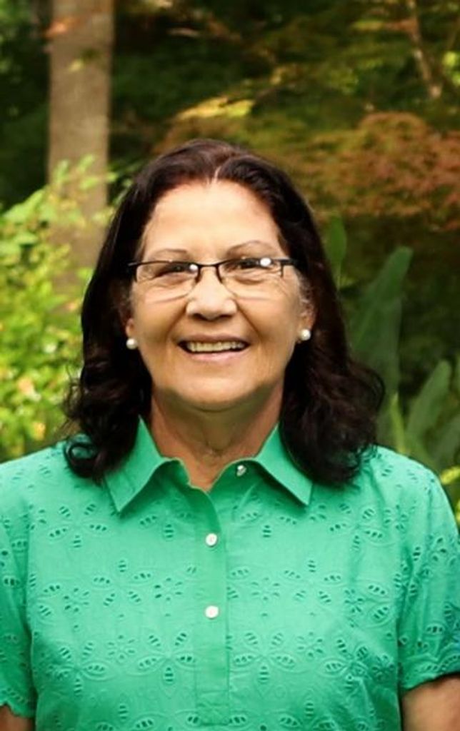 Linda Carol Hunt Profile Photo