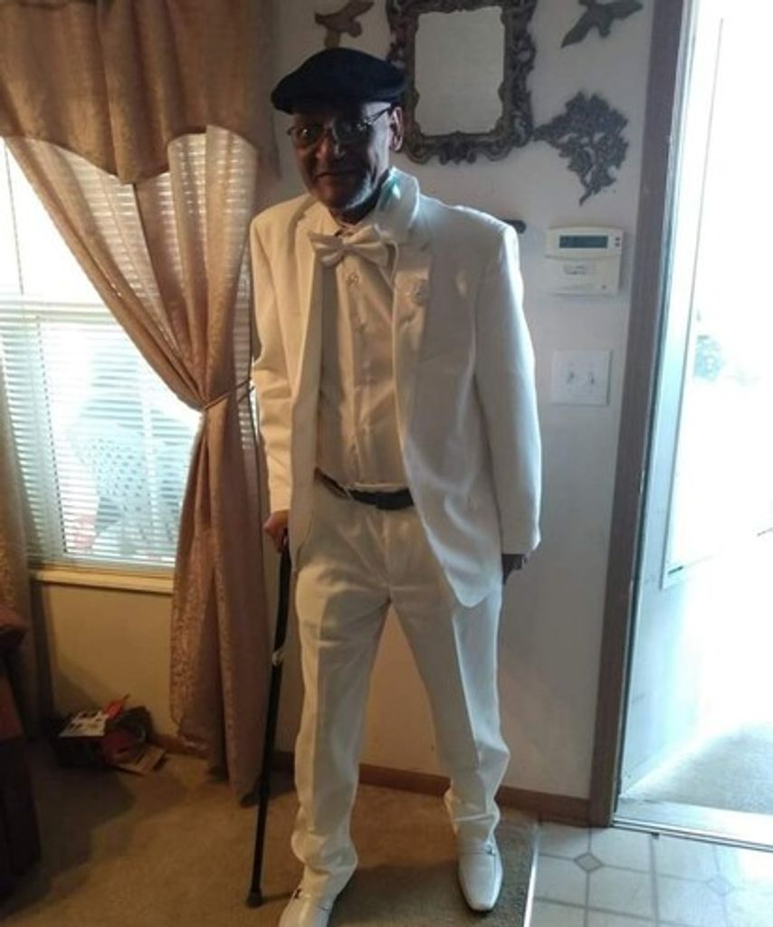 Mark Wallace Jones Profile Photo
