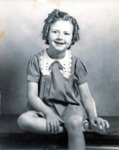 Martha Ann Segars photo gallery thumbnail 82 of 122