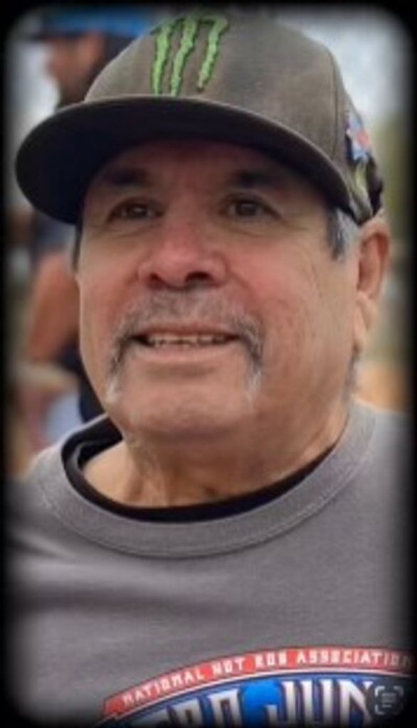 Michael Ray Guzman Profile Photo