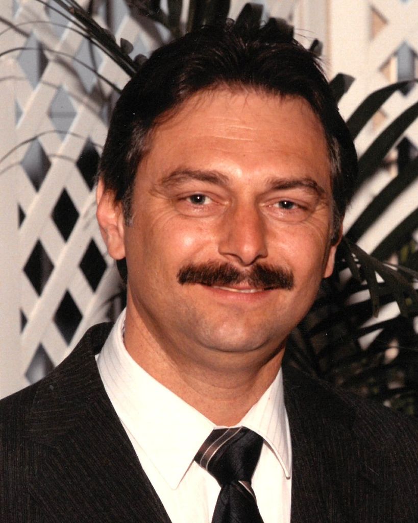 Alex Larry Bondarenko