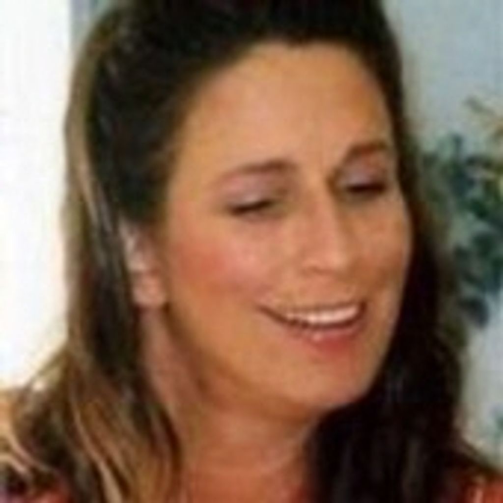 Ralynn Victoria Niles Profile Photo