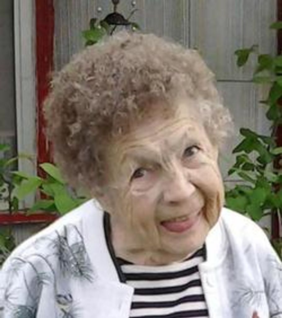 Dorothy J Richmond