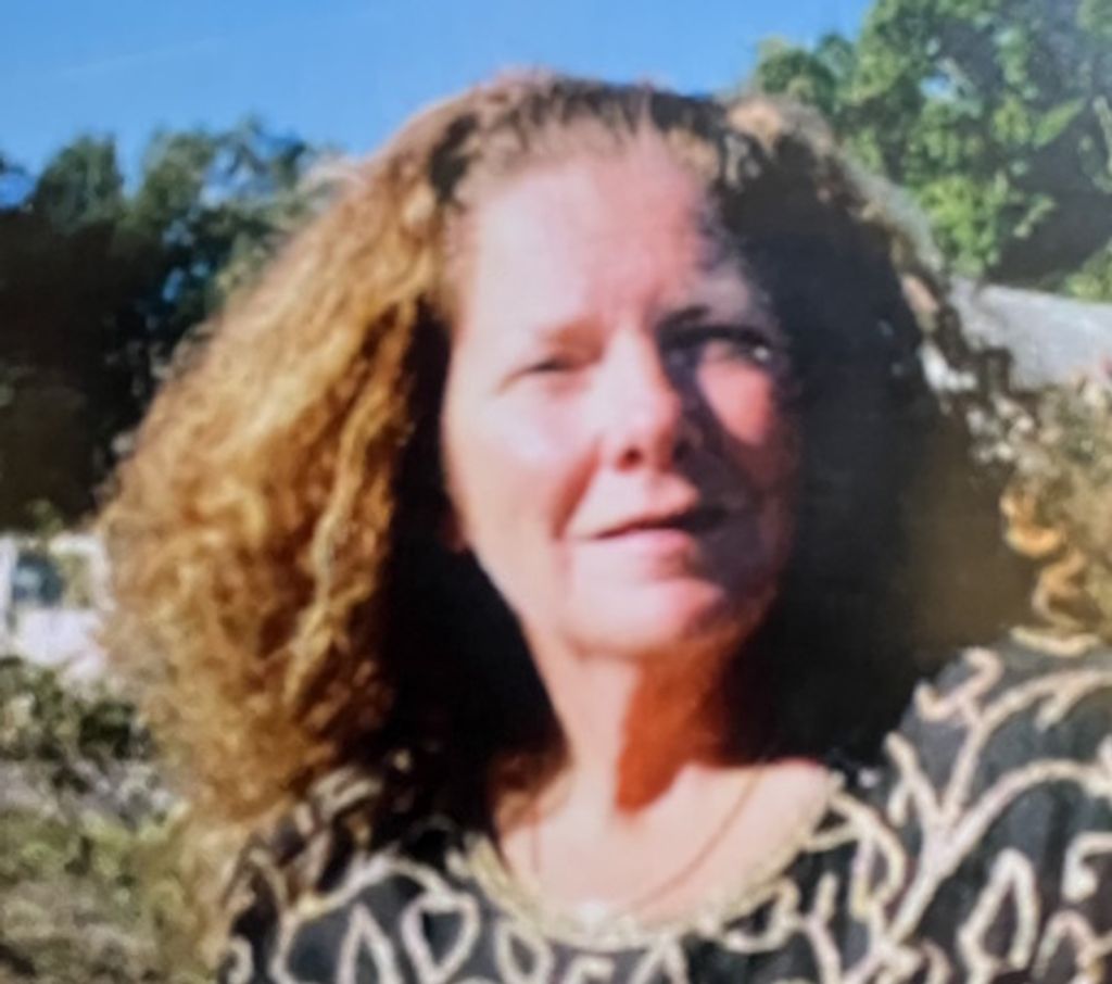 Mary Kay Causey-Decelle