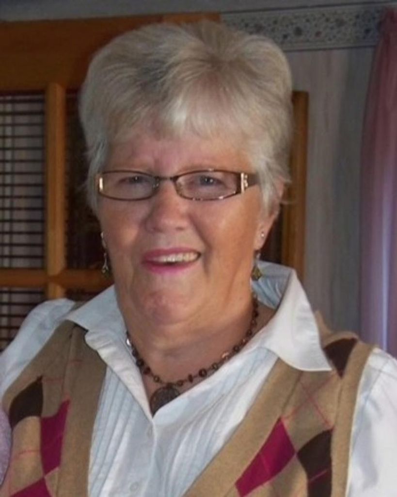 Linda Madeline Elliott Profile Photo