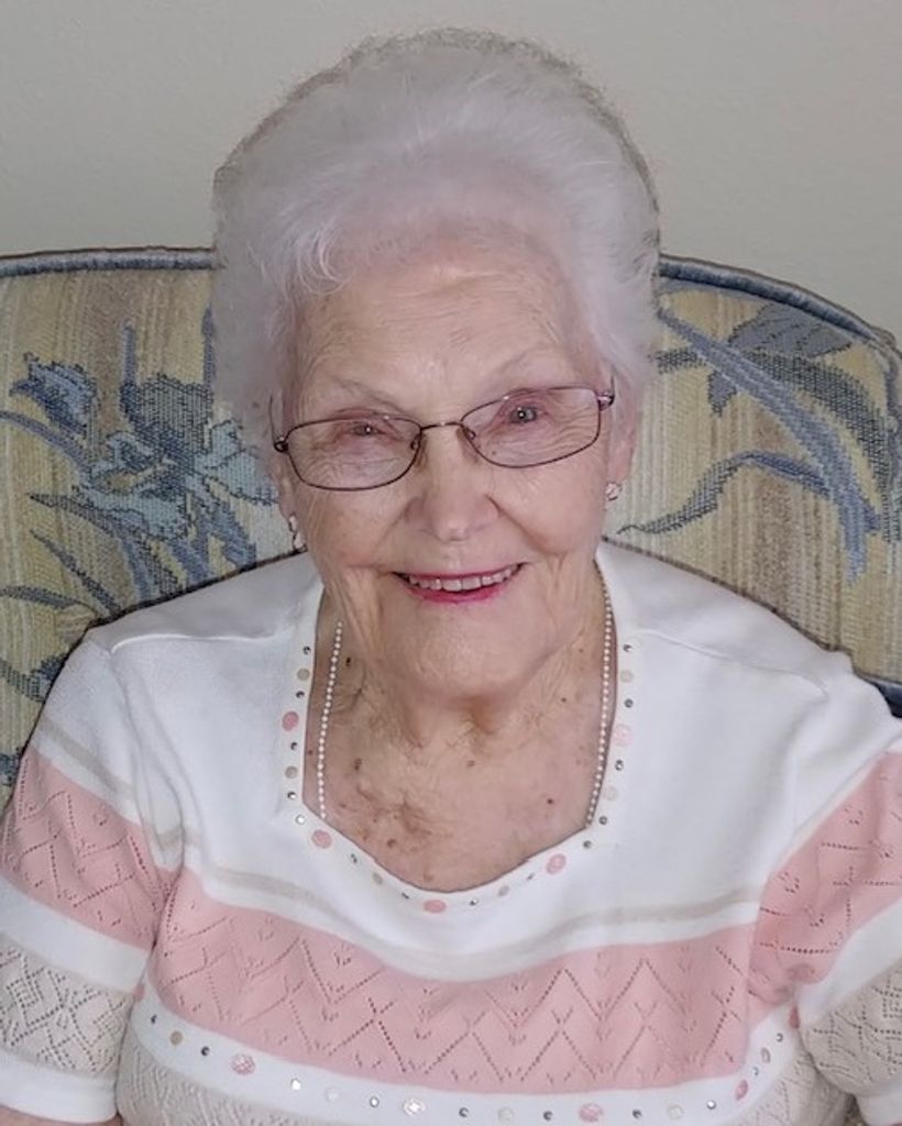Patricia Bicknell (Lowman) Profile Photo