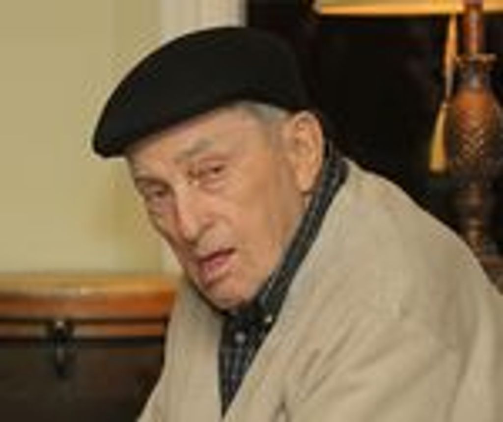 HOWARD THOMAS