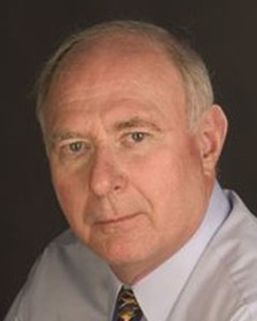 Thomas Hewett Profile Photo