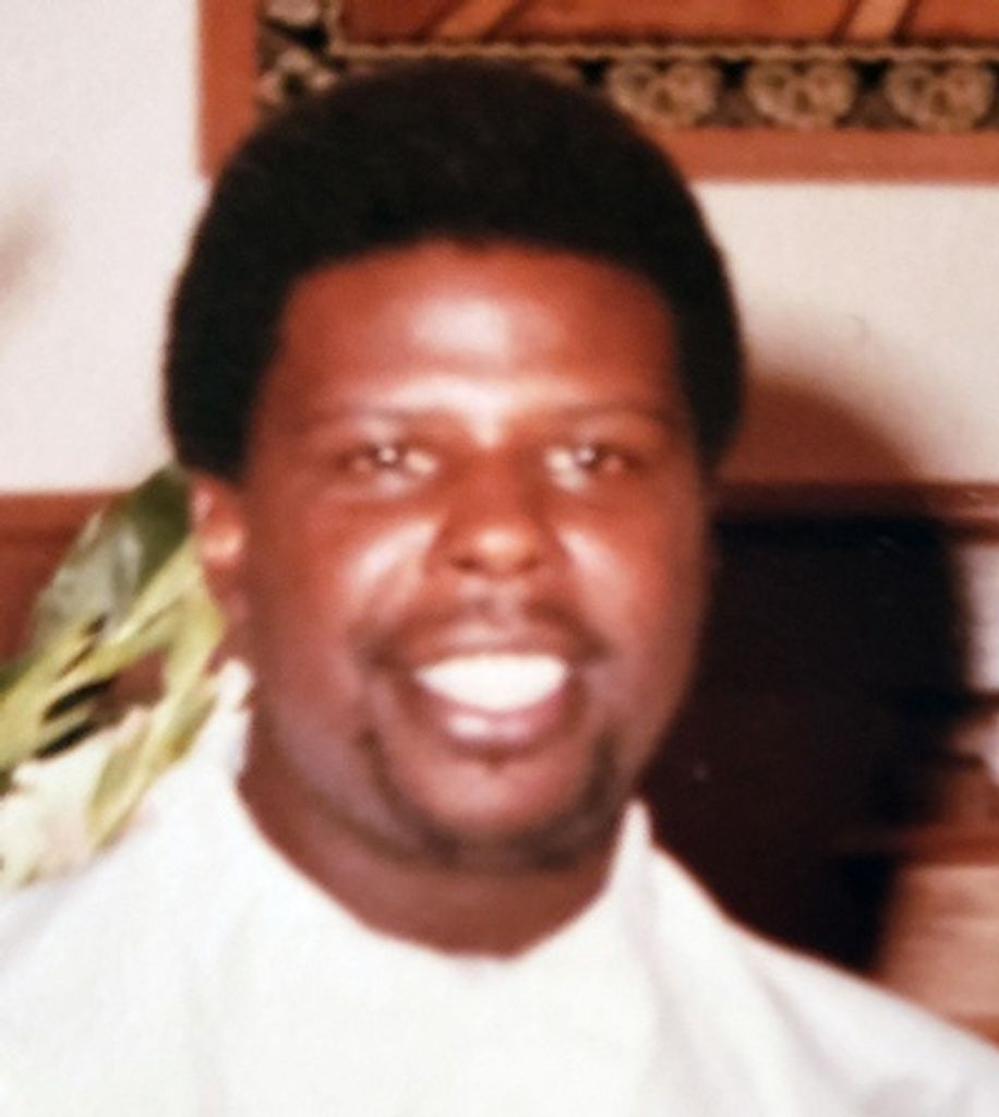 Joseph Sylvester "Tee" Simmons