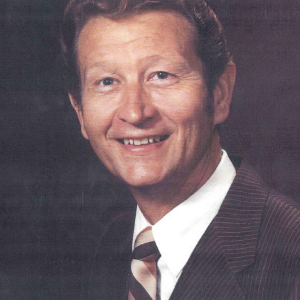 Robert (Bob) R.  Walker
