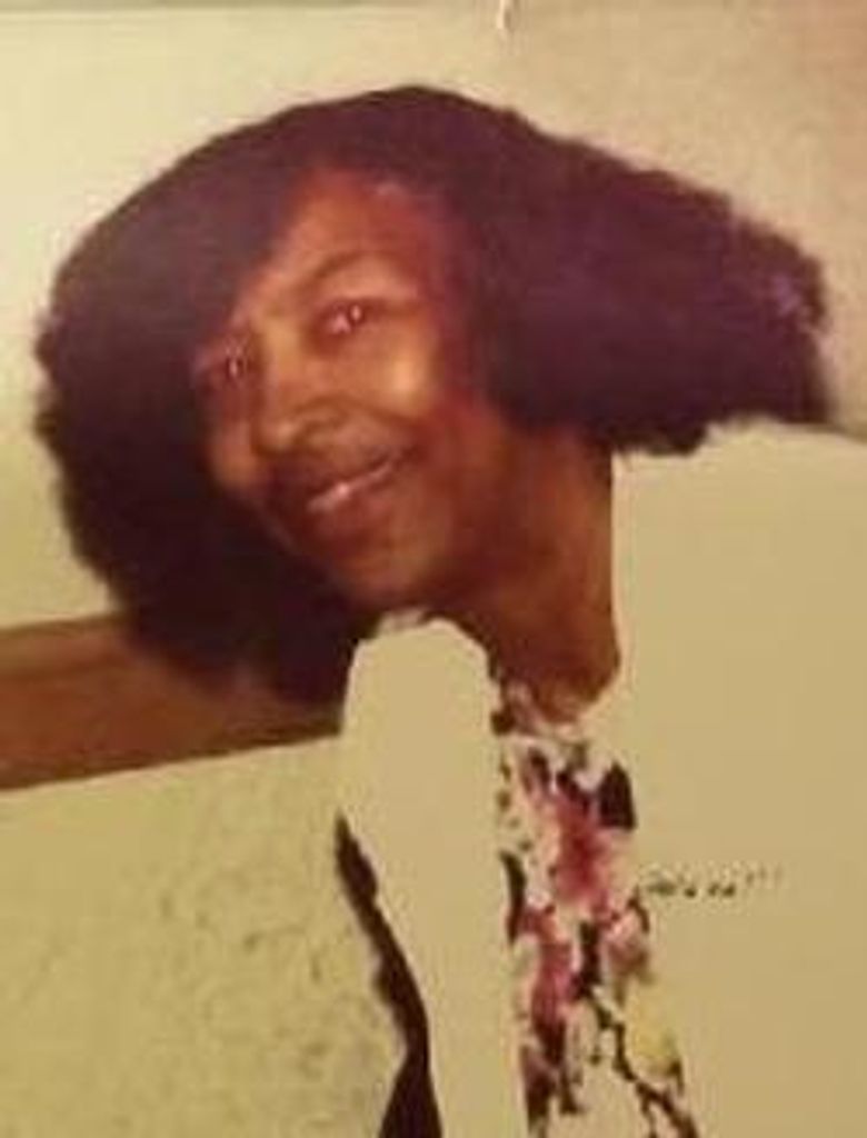 Laura Lee Walker Profile Photo