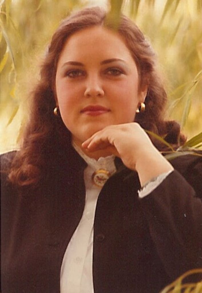 Robin Elizabeth Powell Profile Photo