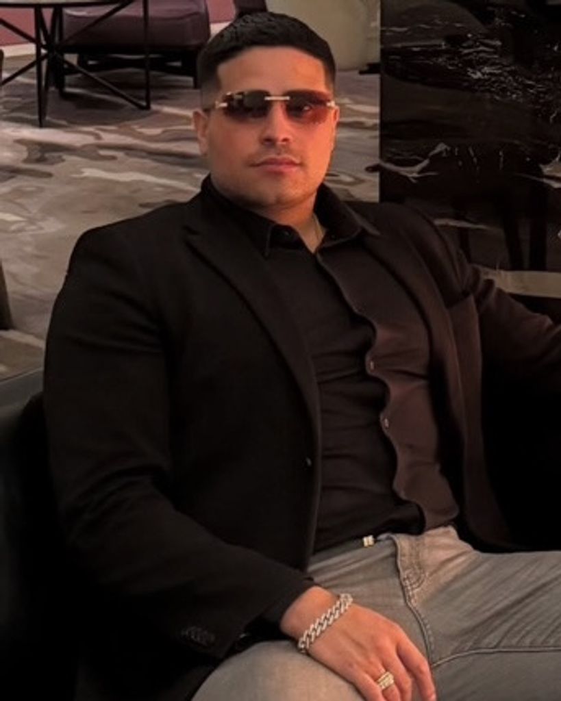 Emanuelle Rafael Moraga Profile Photo