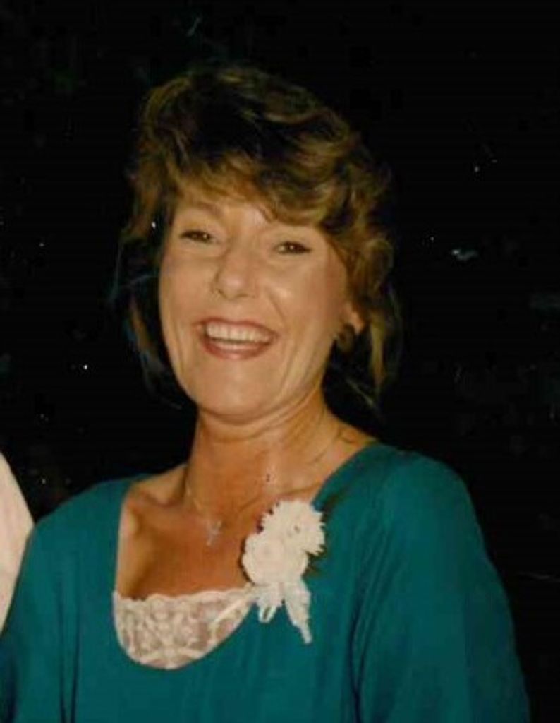 Patricia "Moma Pat" (Thomas)  Benton Profile Photo